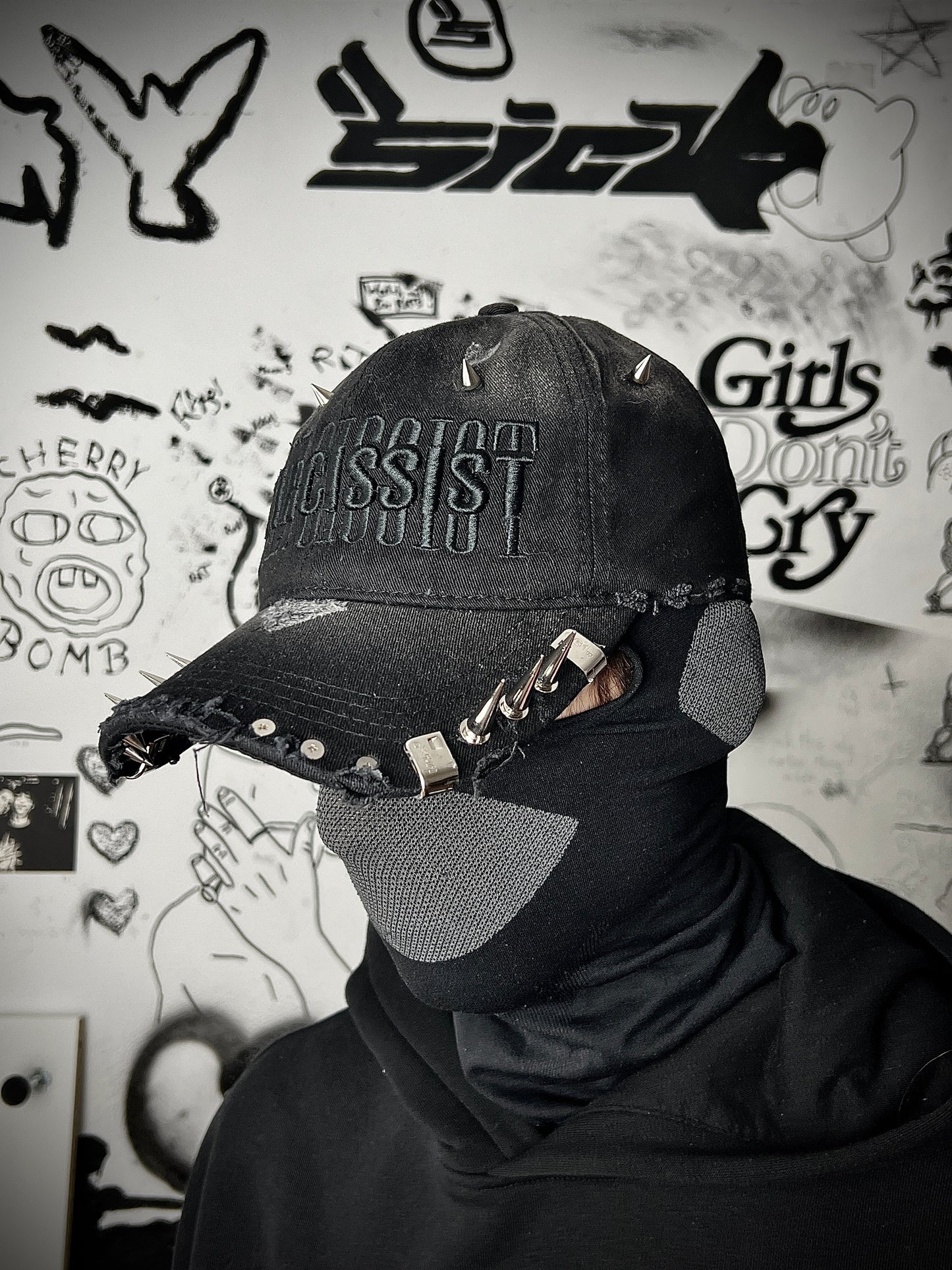 Narcissist cap black