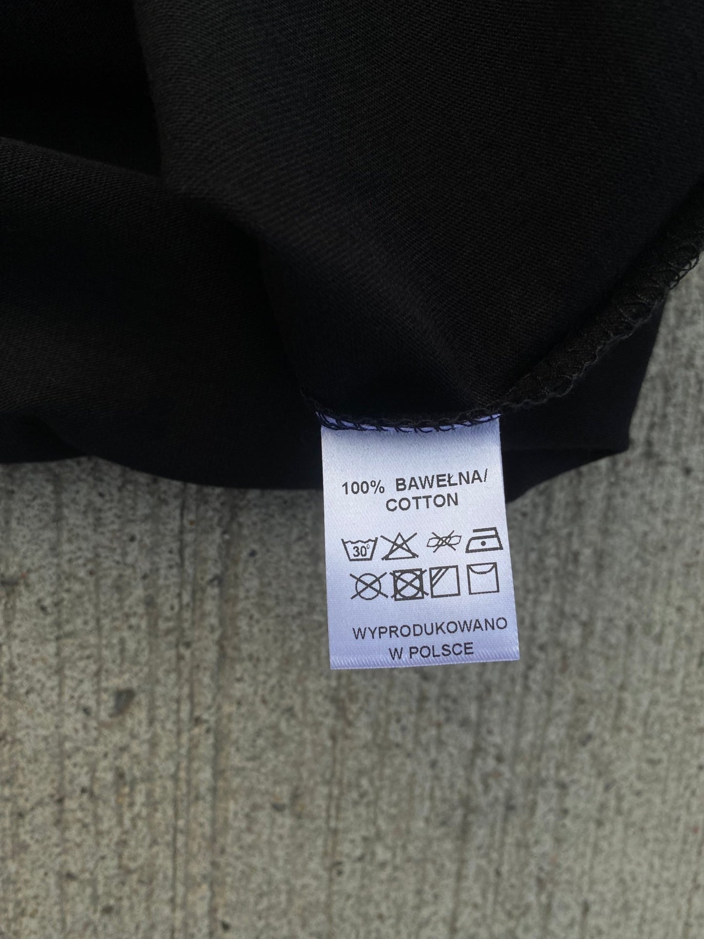 Blank Tee (Black) - Yoel_Studio